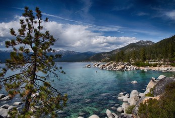  Lake Tahoe 